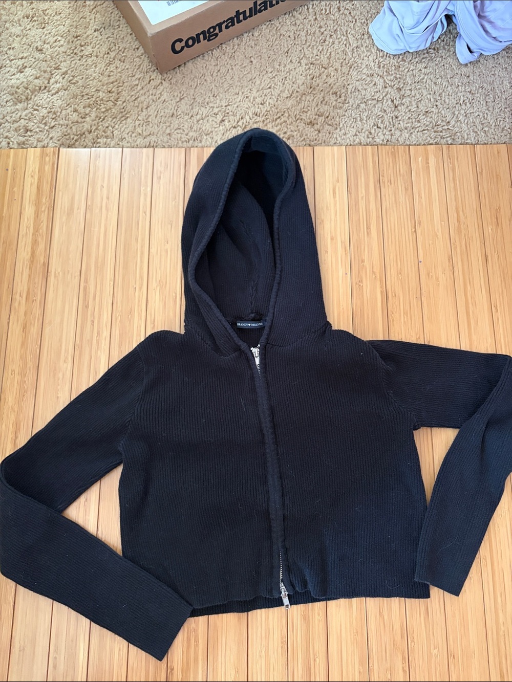 Knit zip up